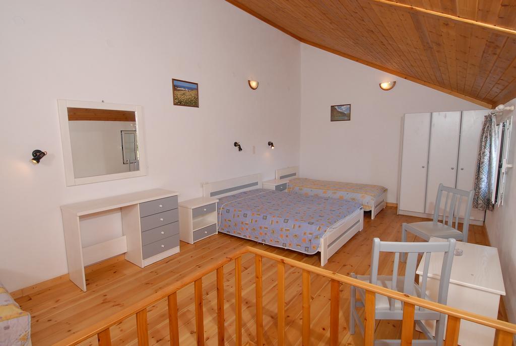 Starvillas Apartments And Studios Agia Efimia Exterior photo