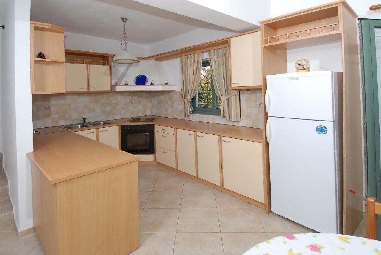 Starvillas Apartments And Studios Agia Efimia Exterior photo